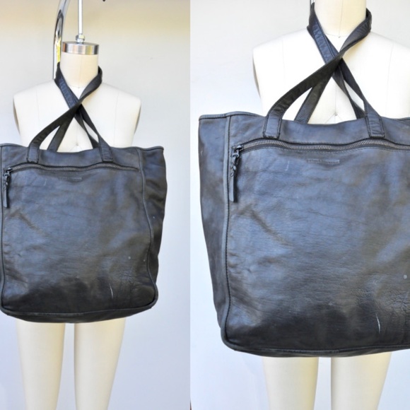 Zadig & Voltaire Black Leather Shoulder Bag Skull - Picture 3 of 16